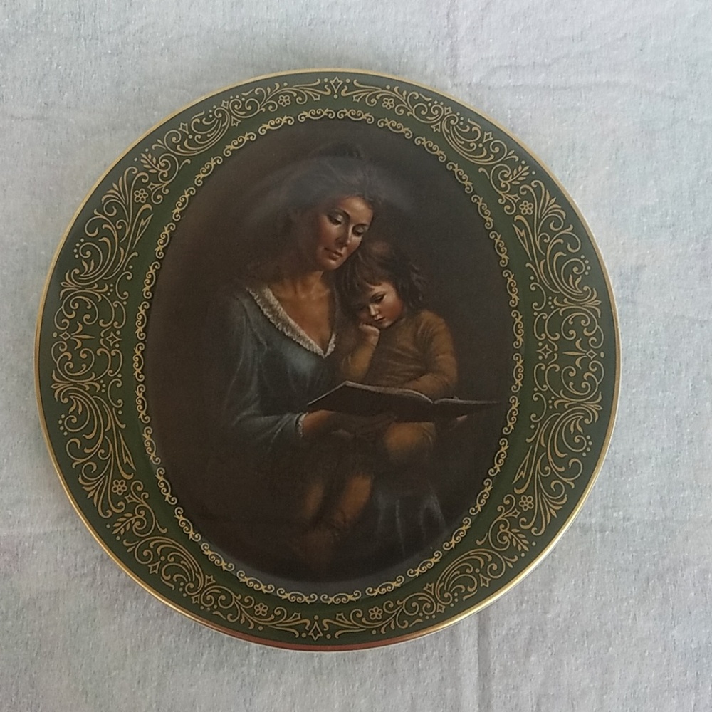 Pickard China Wall Plate